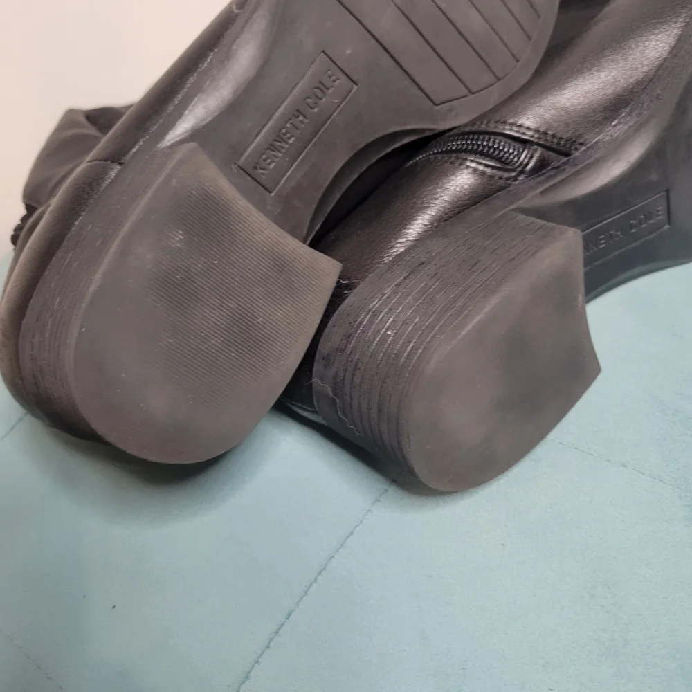 Kenneth Cole  Levon Black Leather Tall Riding Boots Size 10 - Picture 13 of 16